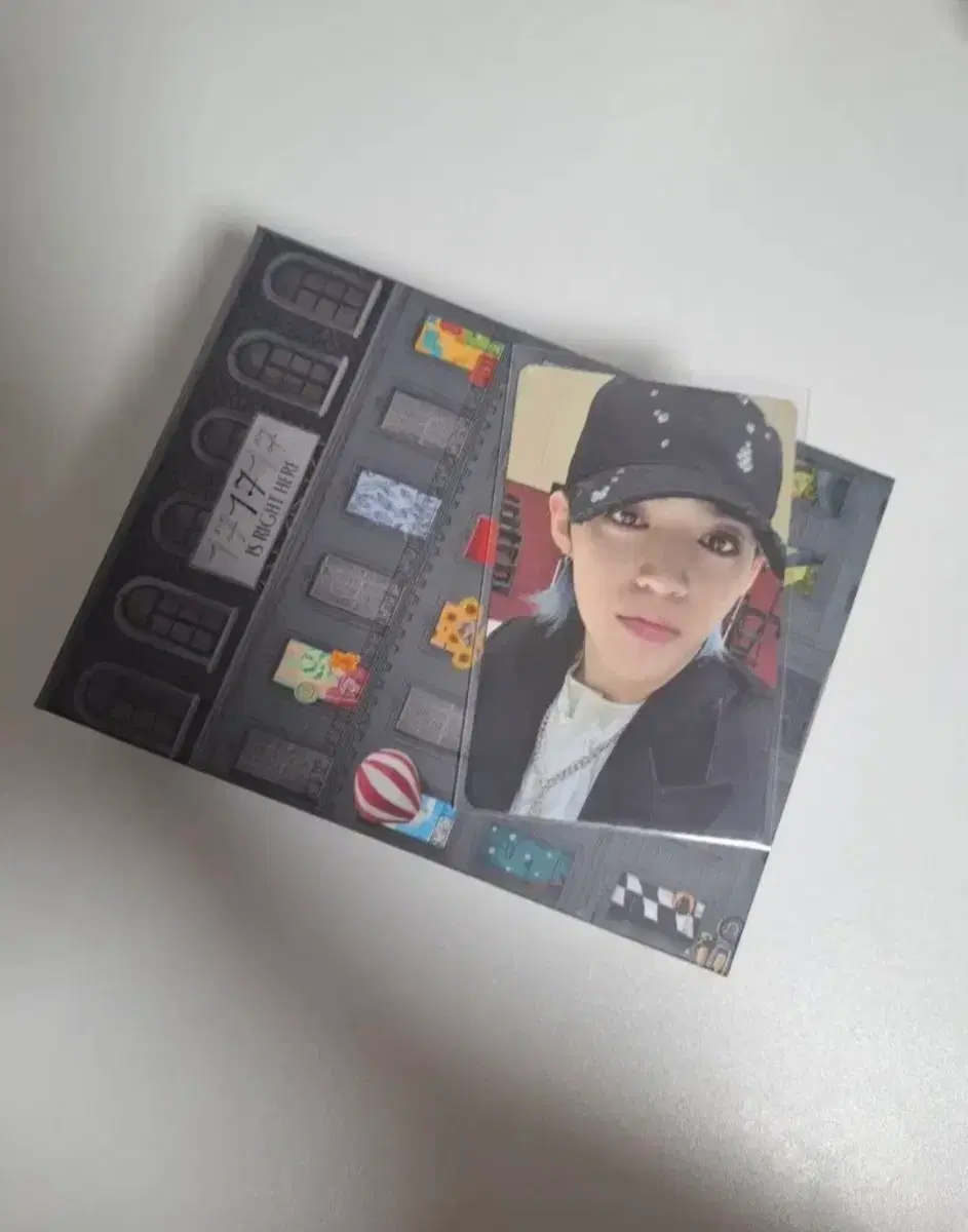 thumbnail-0